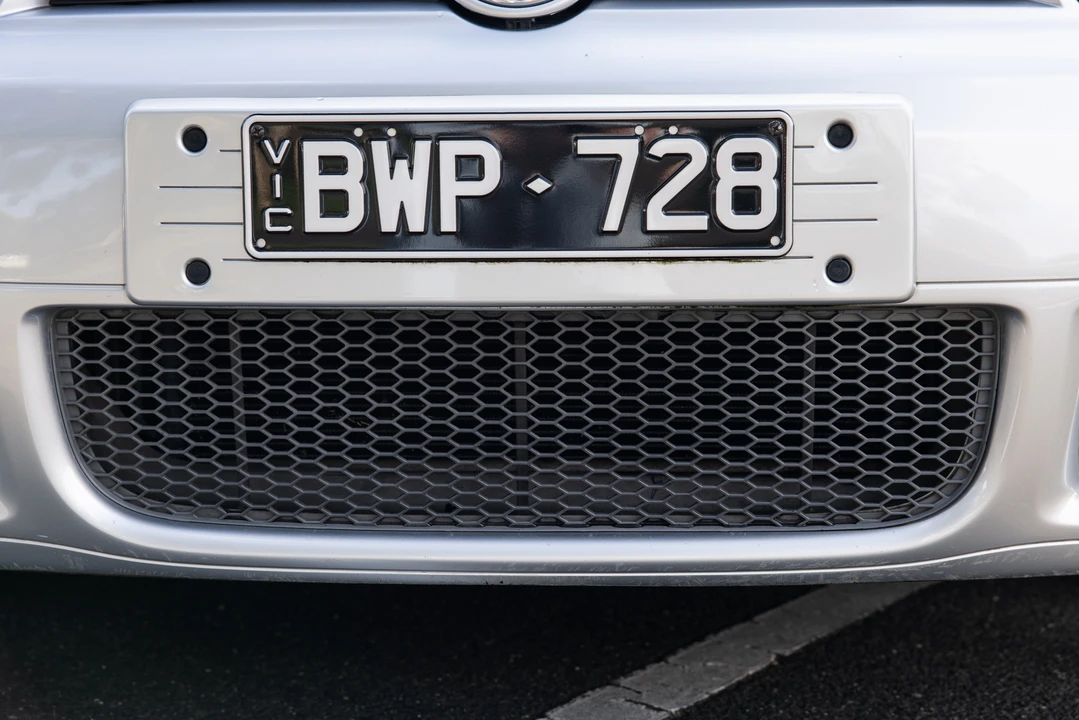 2004 Volkswagen R32 Mk4 - Image 15 of 31