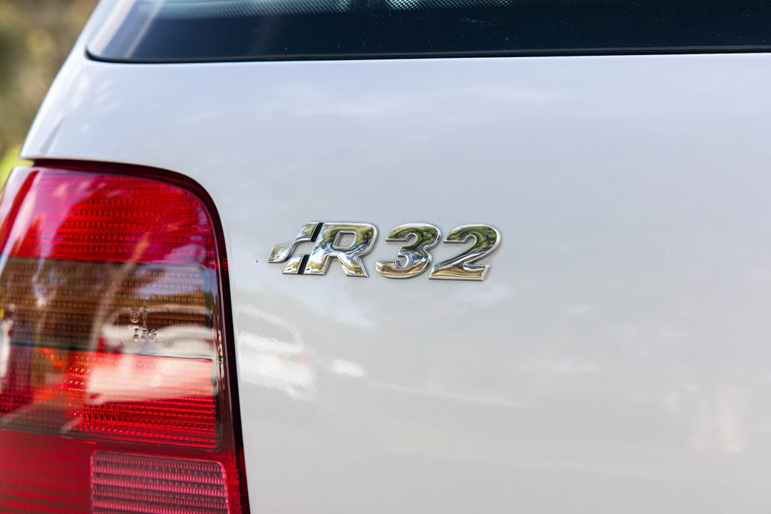 2004 Volkswagen R32 Mk4 - Image 22 of 31