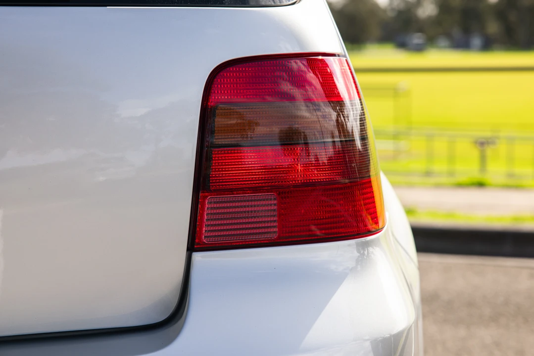 2004 Volkswagen R32 Mk4 - Image 24 of 31