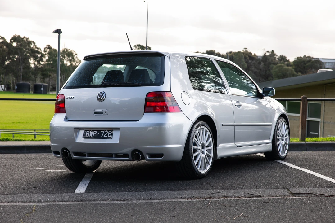 2004 Volkswagen R32 Mk4 - Image 7 of 31