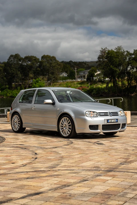 2004 Volkswagen R32 Mk4 - Image 12 of 31