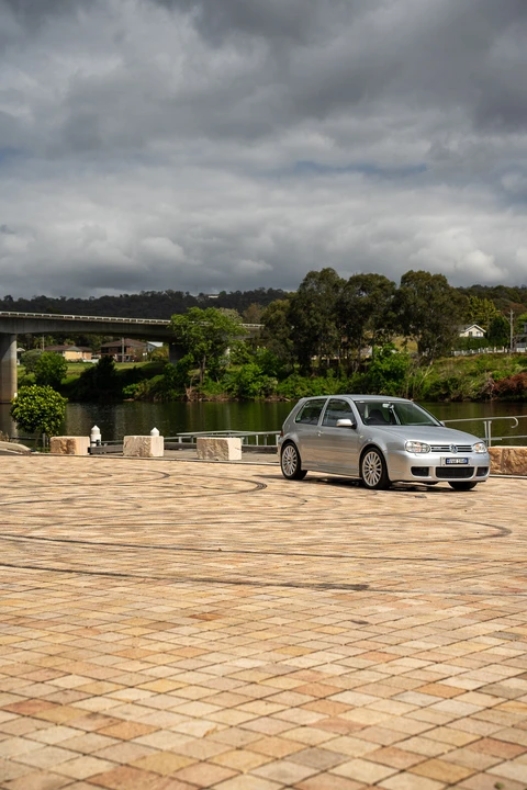 2004 Volkswagen R32 Mk4 - Image 14 of 31