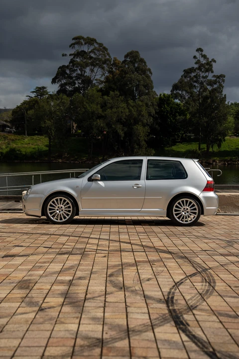 2004 Volkswagen R32 Mk4 - Image 17 of 31