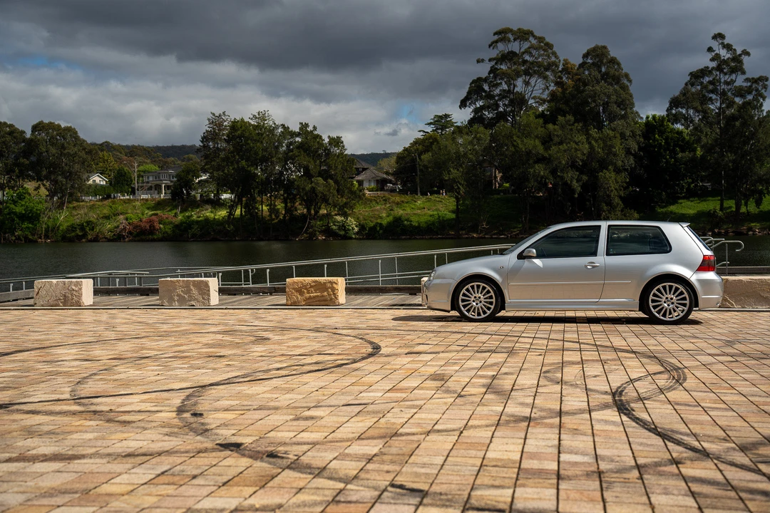 2004 Volkswagen R32 Mk4 - Image 19 of 31