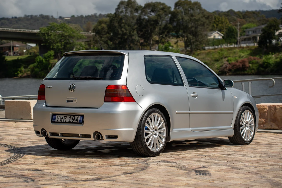 2004 Volkswagen R32 Mk4 - Image 7 of 31