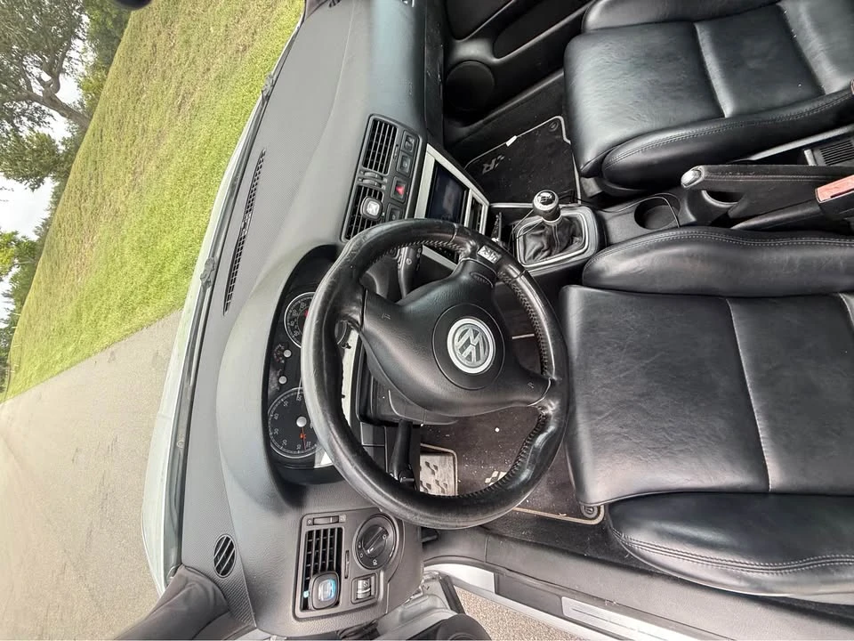 2004 Volkswagen R32 Mk4 - Image 13 of 19