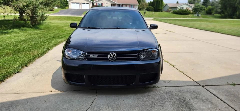 2004 Volkswagen R32 Mk4 - Image 3 of 20