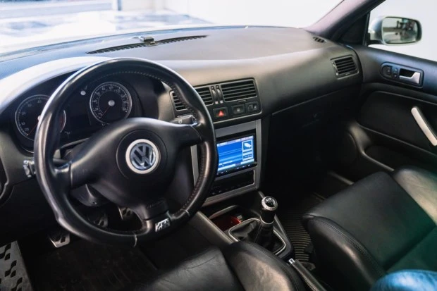 2004 Volkswagen R32 Mk4 - Image 5 of 7