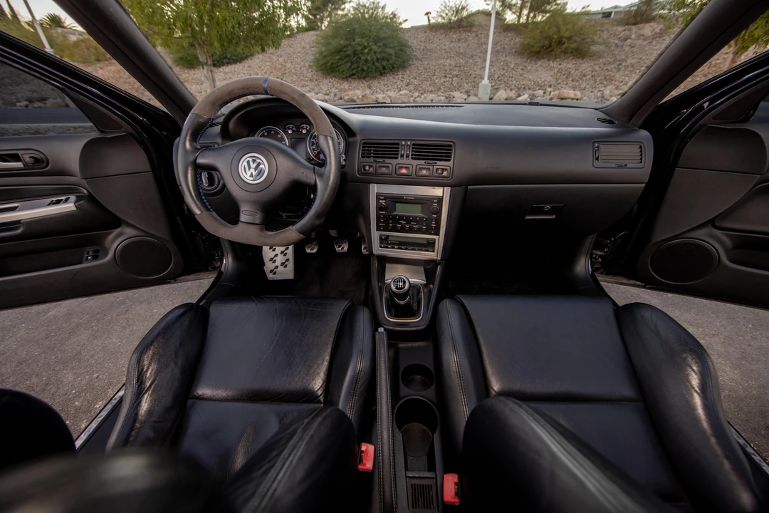 2004 Volkswagen R32 Mk4 - Image 23 of 30