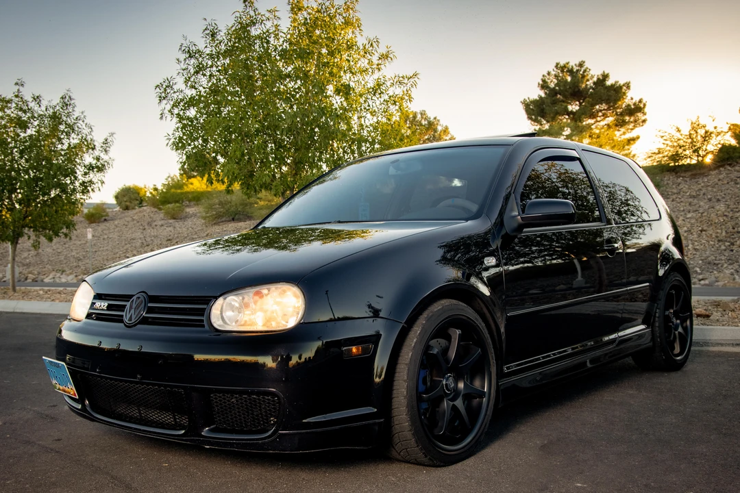 2004 Volkswagen R32 Mk4 - Image 2 of 30
