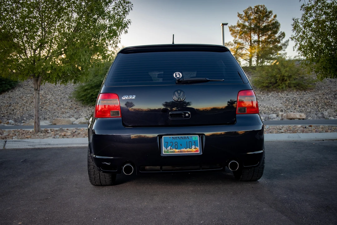 2004 Volkswagen R32 Mk4 - Image 5 of 30