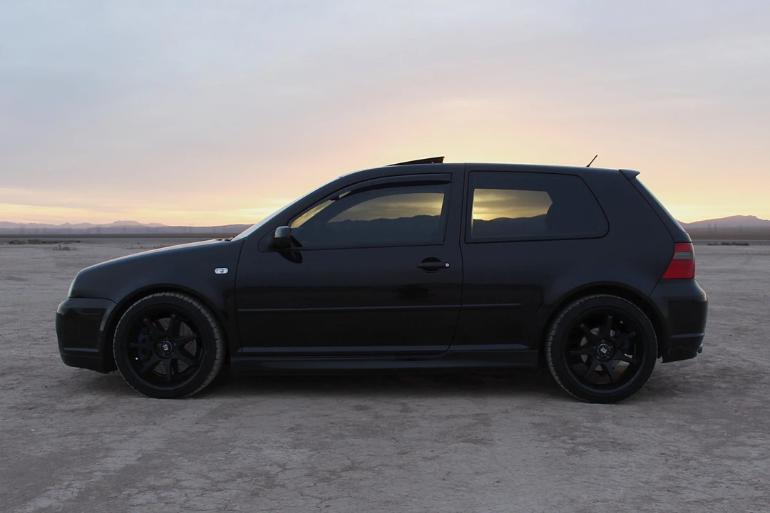 2004 Volkswagen R32 Mk4 - Image 7 of 30