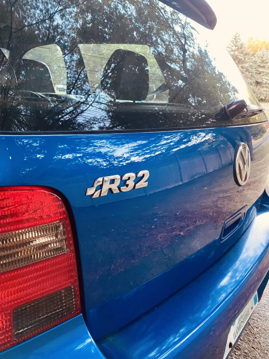 2004 Volkswagen R32 Mk4 - Image 24 of 31