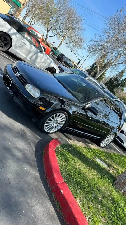 2004 Volkswagen Golf - Image 6 of 6