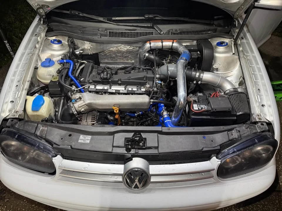 2004 Volkswagen GTI Mk4 - Image 2 of 20