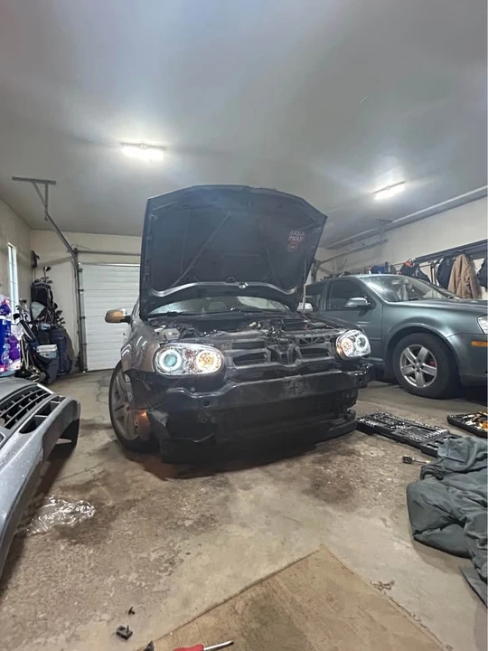 2004 Volkswagen GTI Mk4 - Image 2 of 5