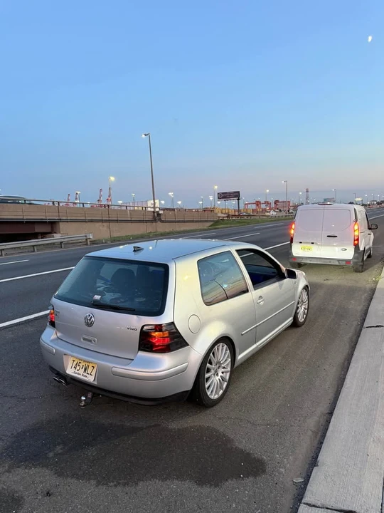 2004 Volkswagen GTI Mk4 - Image 2 of 10