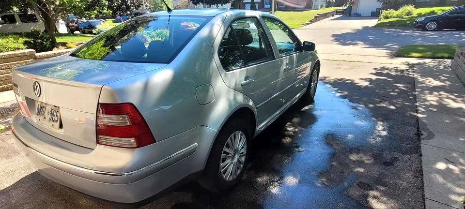 2004 Volkswagen A4 Jetta - Image 3 of 9