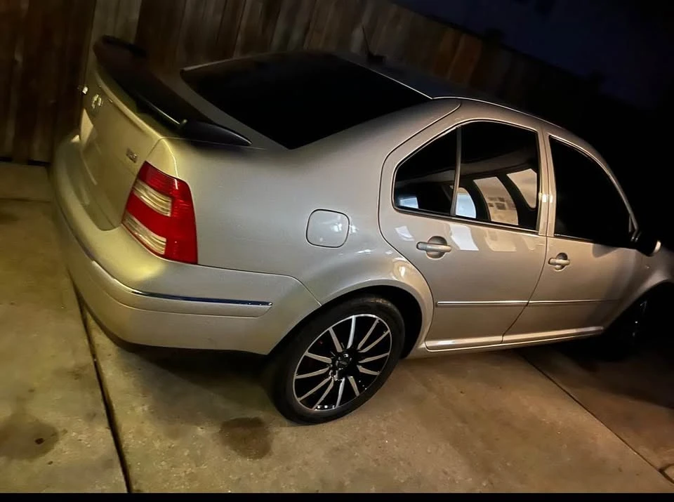 2004 Volkswagen A4 Jetta - Image 4 of 6