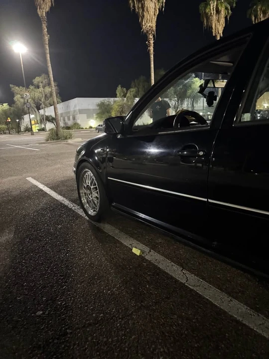 2004 Volkswagen A4 Jetta - Image 10 of 13