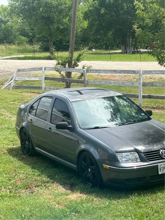 2004 Volkswagen A4 Jetta - Image 4 of 17