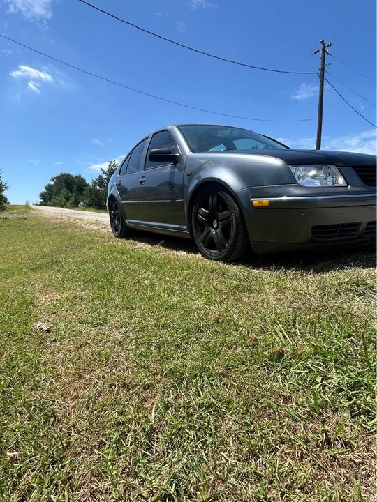 2004 Volkswagen A4 Jetta - Image 5 of 17