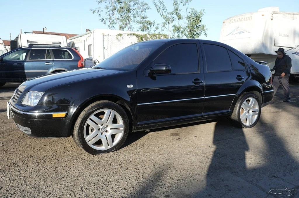 2004 Volkswagen A4 Jetta - Image 3 of 21