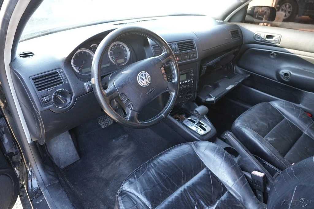 2004 Volkswagen A4 Jetta - Image 16 of 21