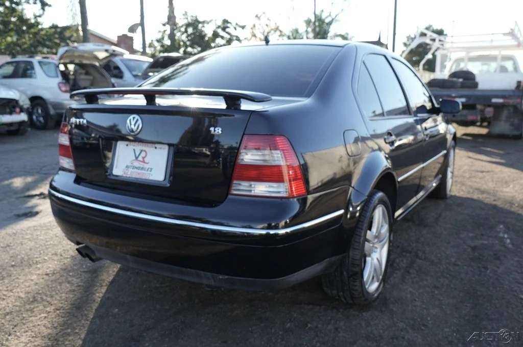 2004 Volkswagen A4 Jetta - Image 8 of 21