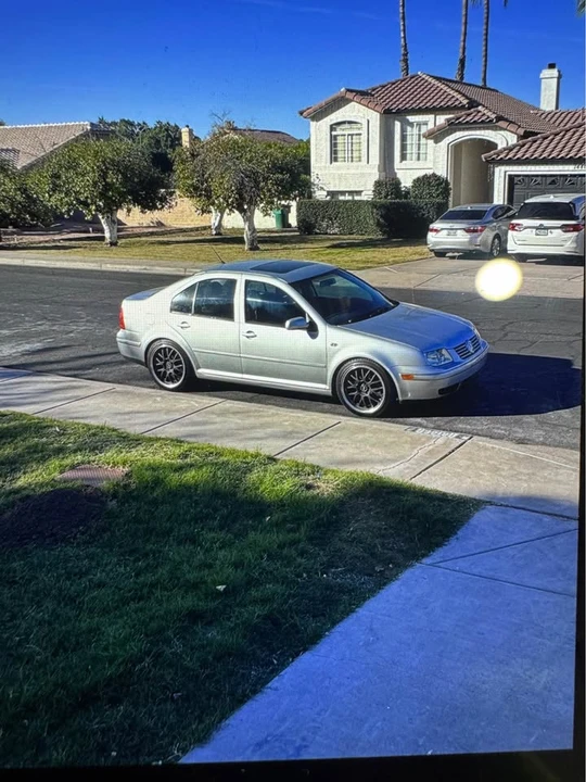 2004 Volkswagen A4 Jetta - Image 5 of 10