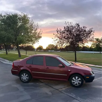 2004 Volkswagen Jetta 2.0L Sedan