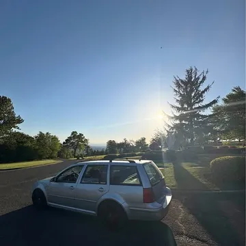 2004 Volkswagen Jetta GL Wagon 4D