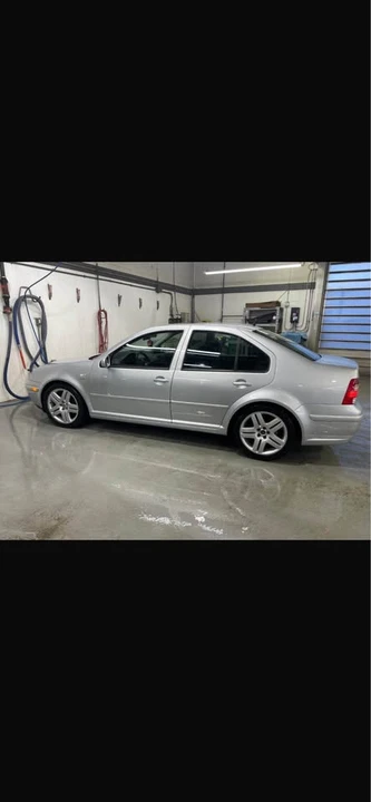 2004 Volkswagen A4 Jetta - Image 4 of 8