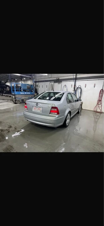 2004 Volkswagen A4 Jetta - Image 5 of 8