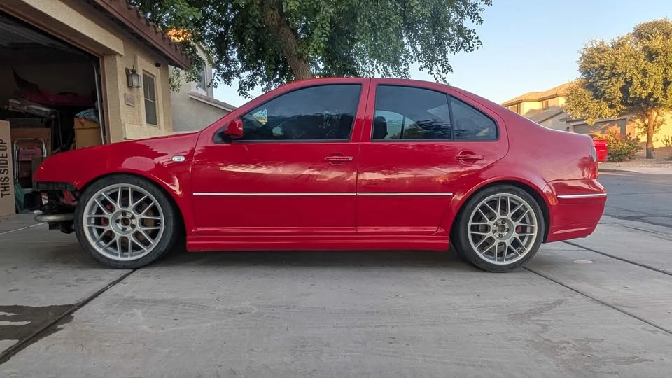 2004 Volkswagen A4 Jetta - Image 2 of 12