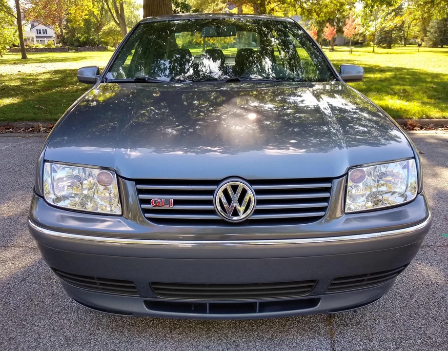 2004 Volkswagen A4 Jetta - Image 6 of 31