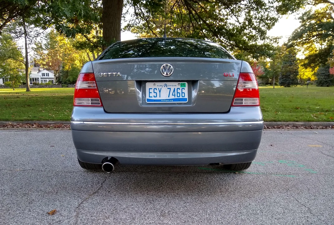 2004 Volkswagen A4 Jetta - Image 15 of 31