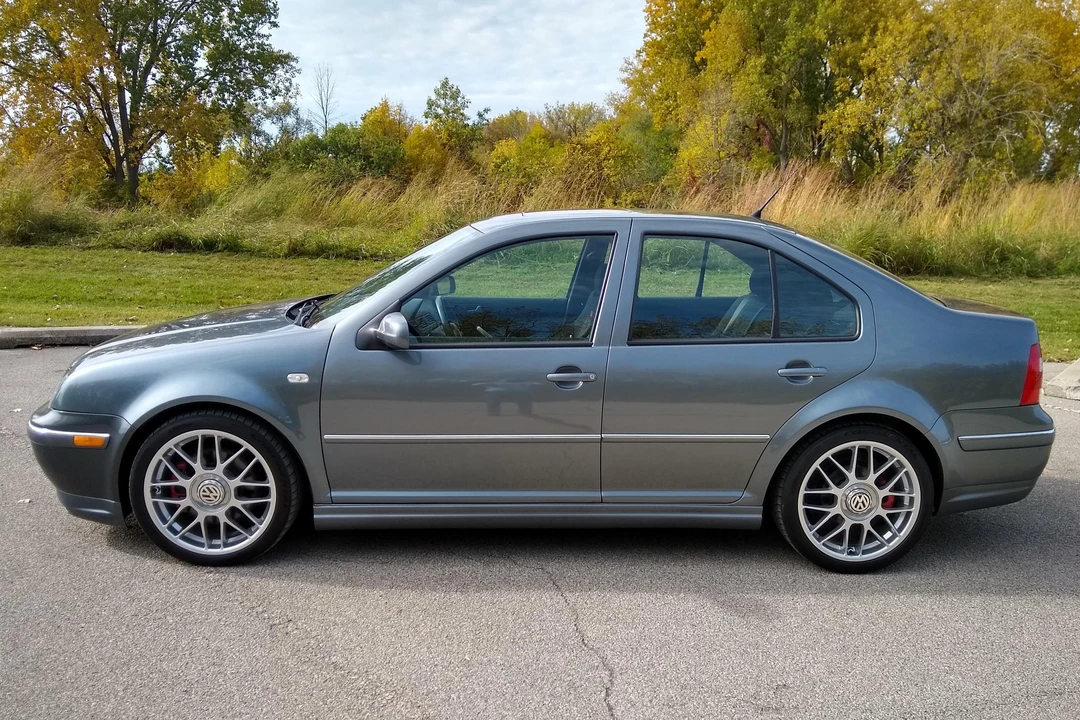 2004 Volkswagen A4 Jetta - Image 3 of 31