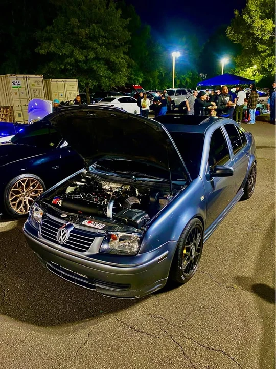 2004 Volkswagen A4 Jetta - Image 9 of 19