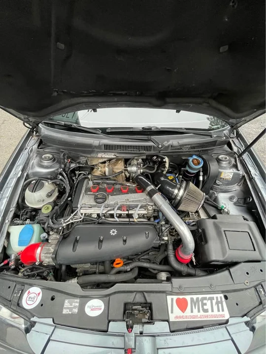 2004 Volkswagen A4 Jetta - Image 14 of 19