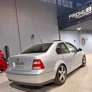 2004 Volkswagen Jetta GLI Sedan 4D