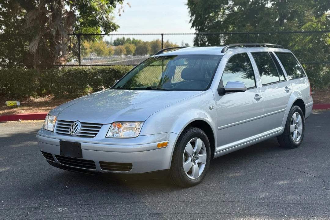 2004 Volkswagen A4 Jetta - Image 3 of 31