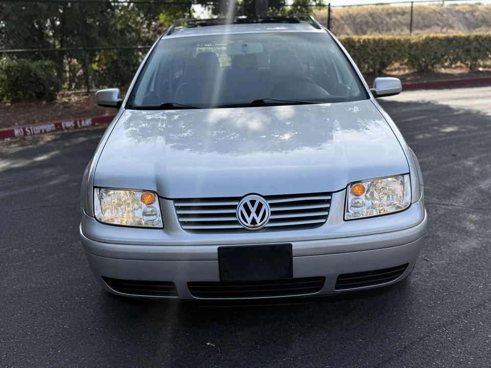 2004 Volkswagen A4 Jetta - Image 11 of 31