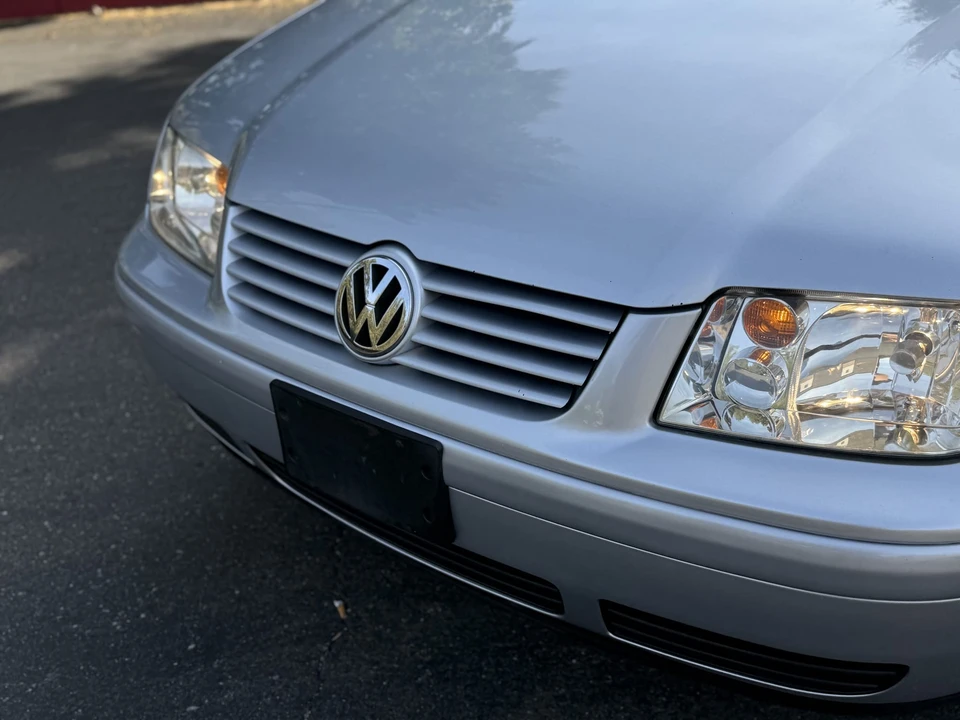 2004 Volkswagen A4 Jetta - Image 16 of 31