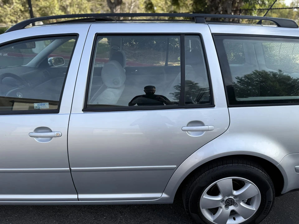 2004 Volkswagen A4 Jetta - Image 19 of 31