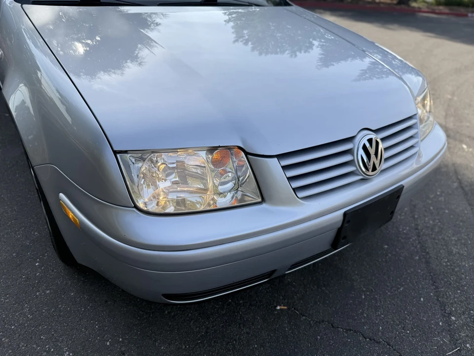 2004 Volkswagen A4 Jetta - Image 12 of 31
