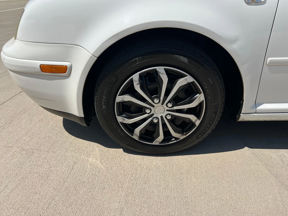 2004 Volkswagen A4 Jetta - Image 15 of 31