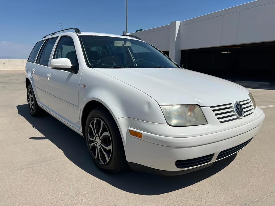 2004 Volkswagen A4 Jetta - Image 10 of 31