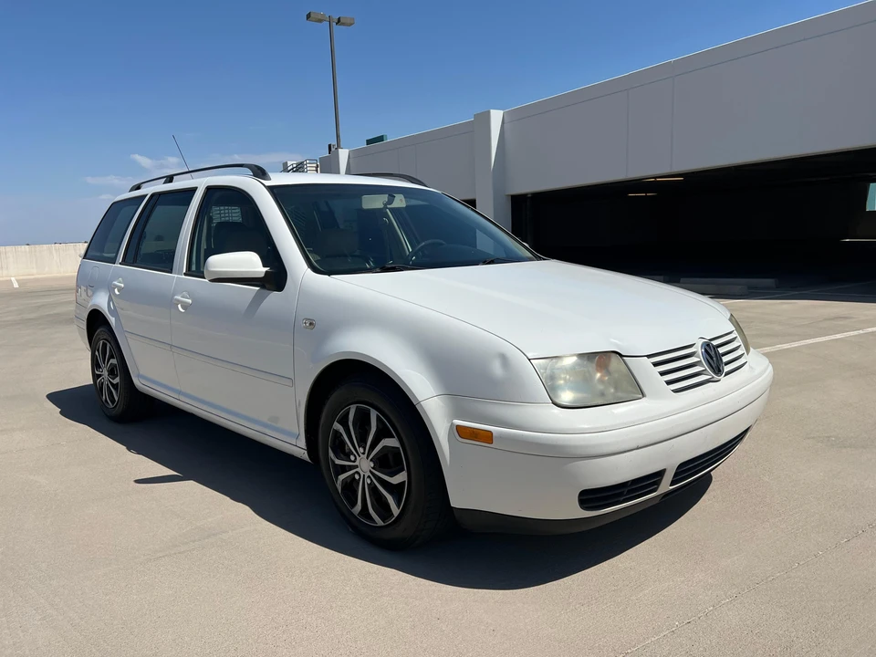 2004 Volkswagen A4 Jetta - Image 9 of 31