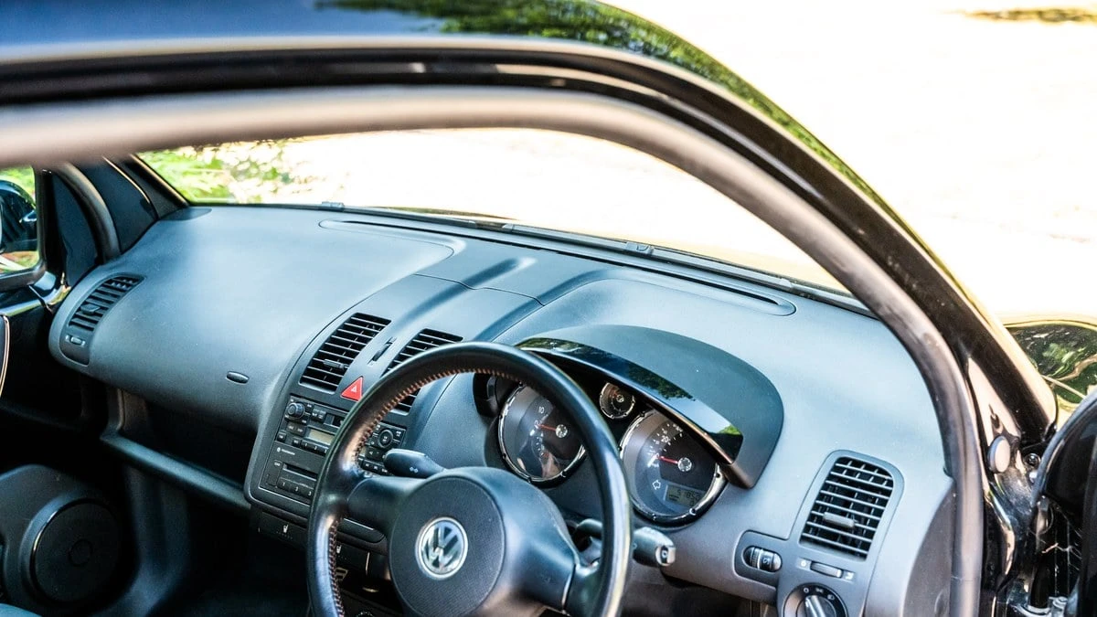 2004 Volkswagen Golf - Image 20 of 30
